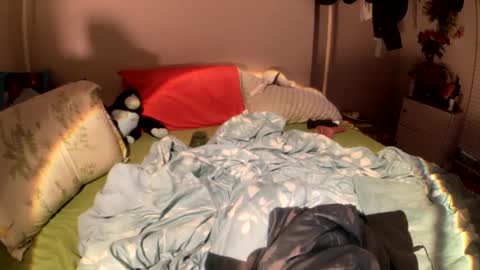 Snapshot of lustforlola chatting on 02.19.26 LOLA online show from 02.19.26