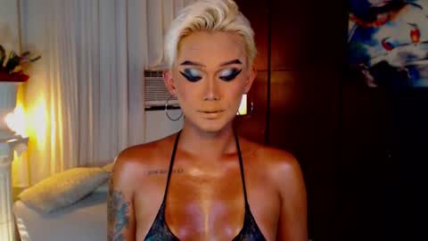 Snapshot of lustfulltrans chatting on 07.20.26 AdriannaFowks online show from 07.20.26