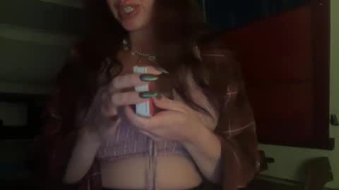 luuunaheartxxx online show from 10.31.25