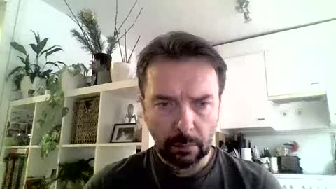 Luvly online show from 01.02.25