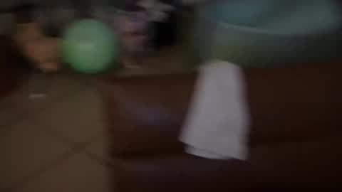 Snapshot of luvvlyfe chatting on 10.21.25 LUVV online show from 10.21.25