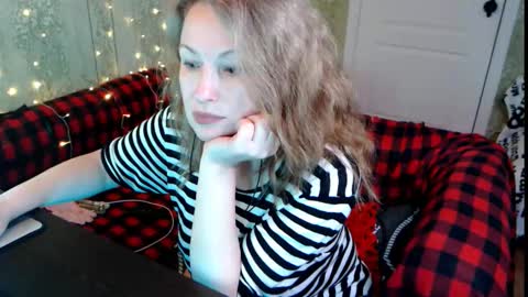 LuxDietrich online show from 10.12.25