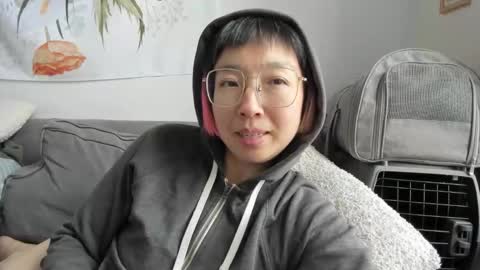 LuxGray online show from 12.21.25