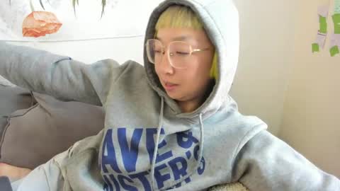 LuxGray online show from 04.10.26