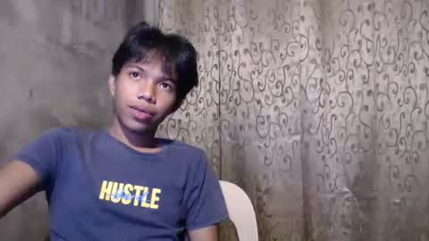 Snapshot of luxirfy_xx chatting on 10.30.25 luxirfy online show from 10.30.25