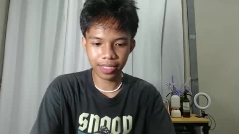 Snapshot of luxirfy_xx chatting on 11.30.25 luxirfy online show from 11.30.25