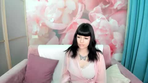 LuxSiren online show from 03.16.26