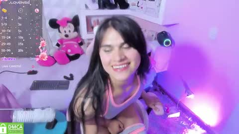 Snapshot of luz_celeste_ chatting on 09.15.25 Luz online show from 09.15.25