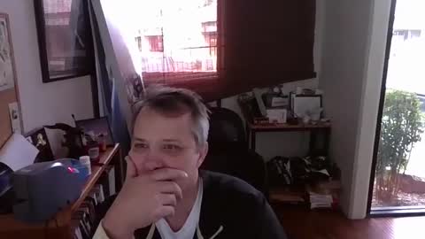 Snapshot of lvcouple4fun chatting on 01.25.25 lvcouple4fun online show from 01.25.25