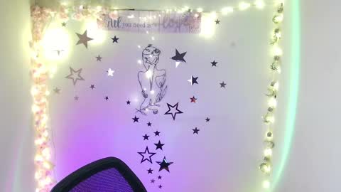 Call me Lia  online show from 05.25.26