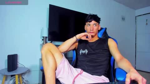 Lyam online show from 04.14.26