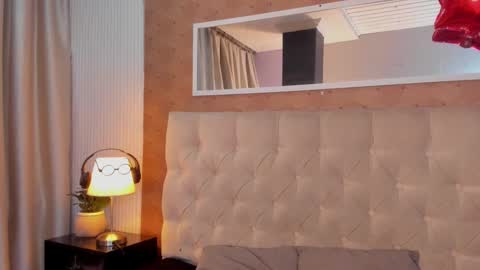 Lyan online show from 03.04.26