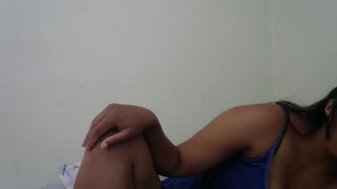 Snapshot of lycia01 chatting on 11.25.25 lycia01 online show from 11.25.25