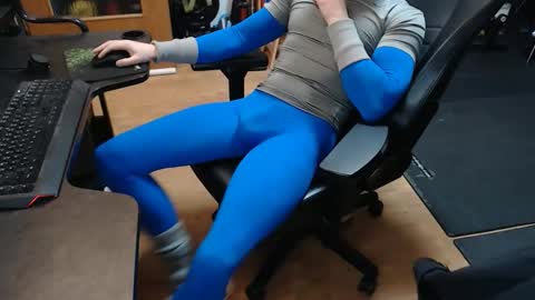 lycraboy123 online show from 03.18.26