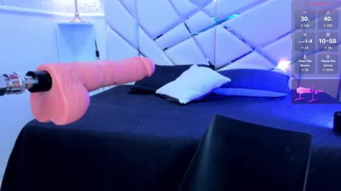 Lyen Rae  online show from 02.15.26