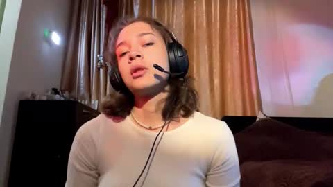 Viola online show from 10.02.25