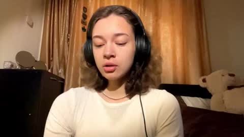 Viola online show from 10.08.25