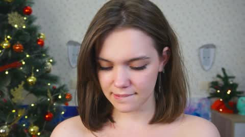 Snapshot of lyle_art chatting on 12.12.24 hi im Lyle online show from 12.12.24