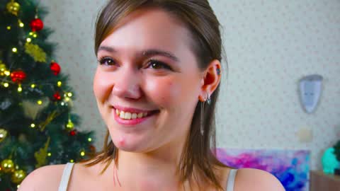 Snapshot of lyle_art chatting on 12.29.24 hi im Lyle online show from 12.29.24