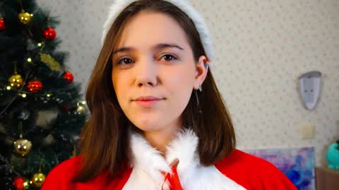 Snapshot of lyle_art chatting on 12.30.24 hi im Lyle online show from 12.30.24