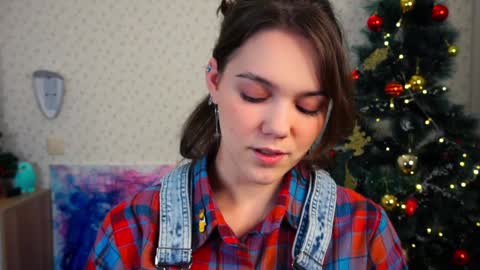 Snapshot of lyle_art chatting on 01.10.25 hi im Lyle online show from 01.10.25