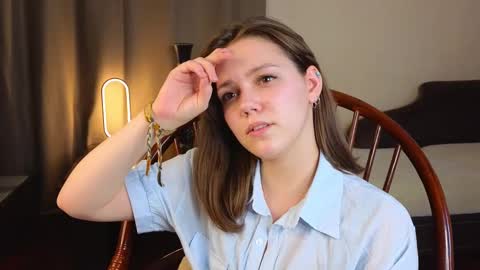 Snapshot of lyle_art chatting on 03.10.25 hi im Lyle online show from 03.10.25