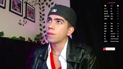 Lyle Bennett Freelance Model online show from 02.14.25