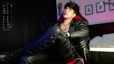 Snapshot of lylebennett_ chatting on 03.07.26 Lyle Bennett Freelance Model online show from 03.07.26