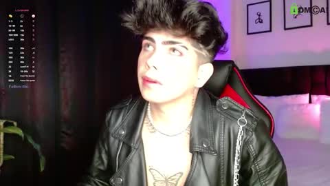 Snapshot of lylebennett_ chatting on 03.13.26 Lyle Bennett Freelance Model online show from 03.13.26