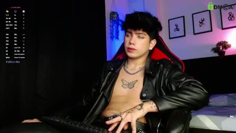 Snapshot of lylebennett_ chatting on 03.27.26 Lyle Bennett Freelance Model online show from 03.27.26