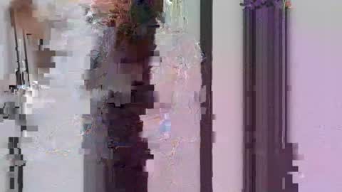 Snapshot of lyli_99 chatting on 11.26.25 lyli_99 online show from 11.26.25