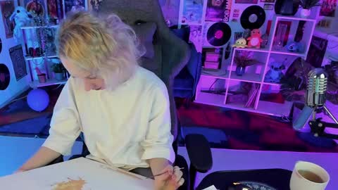 Snapshot of lylithskye chatting on 12.11.24 Lylith Skye NO NUDE model online show from 12.11.24