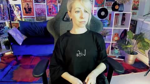 Snapshot of lylithskye chatting on 01.15.25 Lylith Skye NO NUDE model online show from 01.15.25