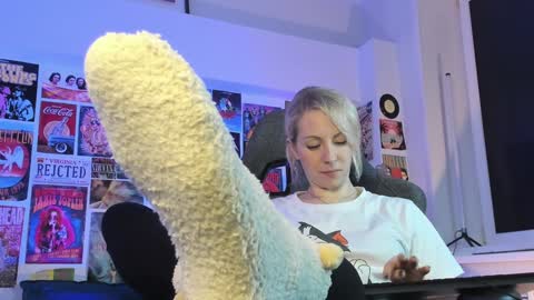 Snapshot of lylithskye chatting on 01.16.25 Lylith Skye NO NUDE model online show from 01.16.25