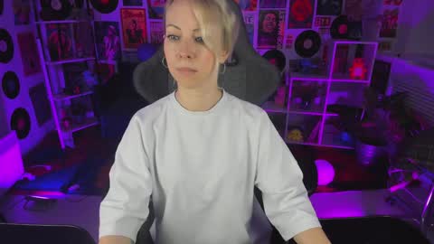 Snapshot of lylithskye chatting on 01.29.25 Lylith Skye NO NUDE model online show from 01.29.25