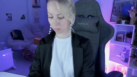 Snapshot of lylithskye chatting on 02.06.25 Lylith Skye NO NUDE model online show from 02.06.25