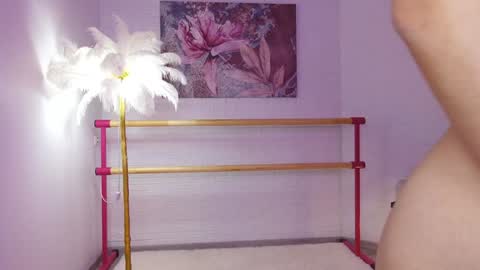 Lyly   online show from 02.07.25