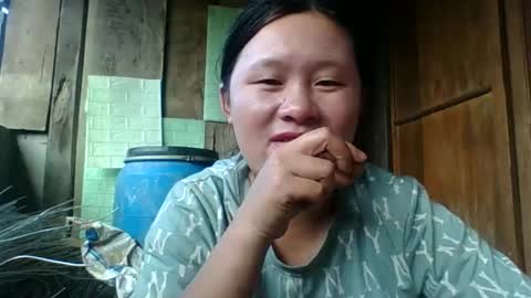 lylymai online show from 10.02.25