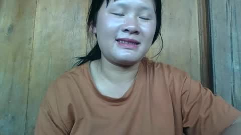 lylymai online show from 10.05.25