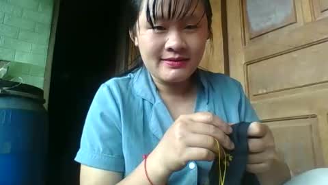 lylymai online show from 10.17.25