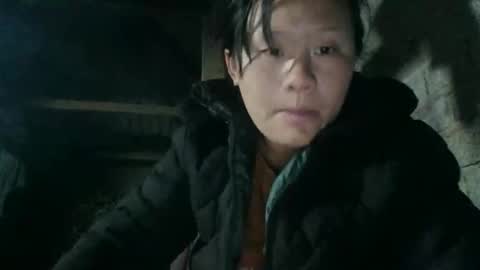 lylymai online show from 12.17.25