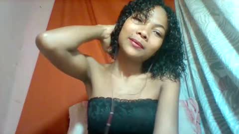 lyndah19 online show from 12.02.25