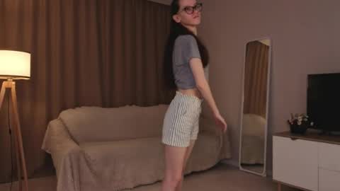 Sara online show from 05.10.26