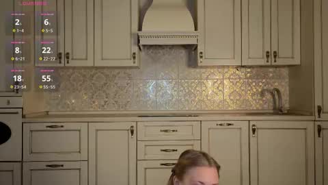 Snapshot of lynettedendy chatting on 09.15.25 Hello there Im Eva3 Im new model here online show from 09.15.25