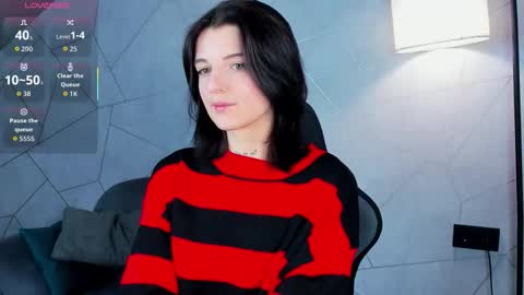 Snapshot of lynn_martin chatting on 11.08.25 Lynn online show from 11.08.25