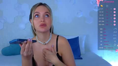 Lana online show from 10.17.25