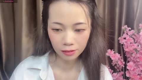 lynnalltop_165_keke online show from 10.15.25