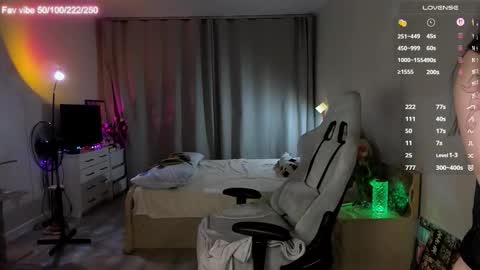 lynne_dawson online show from 03.10.26