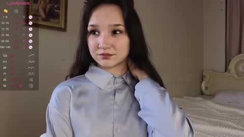 Lola online show from 02.18.25