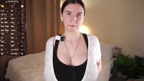 Lola online show from 02.22.26